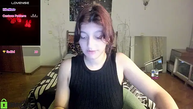A_Skyy live cam on StripChat