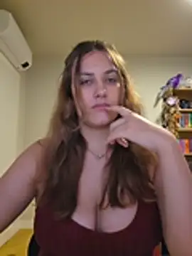 MiaRides19 live cam on StripChat