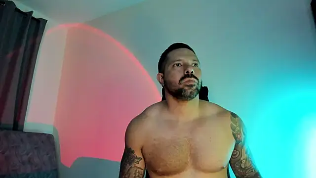 Pierre_Vidal live cam on StripChat