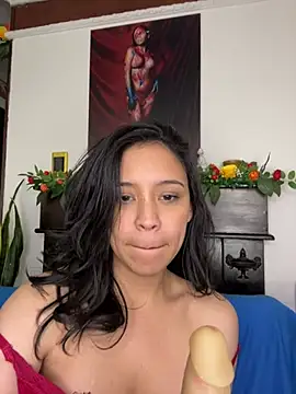 Esmerald_1111 live cam on StripChat