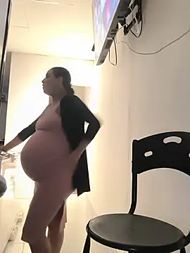 Francesca_ferrari live cam on StripChat