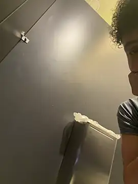 yoursexyjose live cam