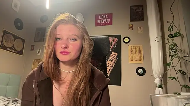EllyCerry live cam on StripChat