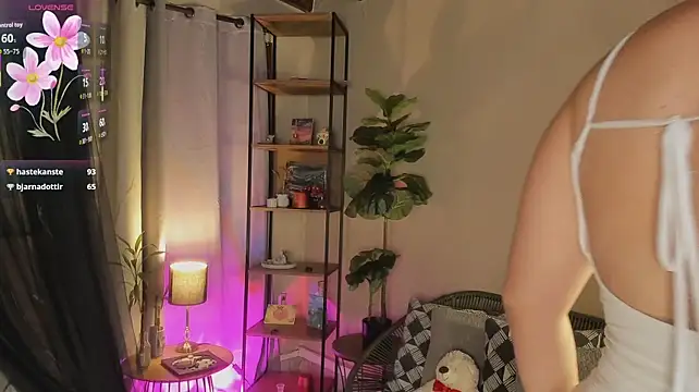 Amy_art live cam on StripChat