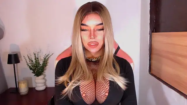 MistressNataliax live cam on StripChat