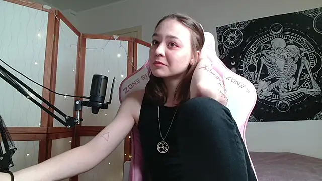 Mysterious_Toy live cam on StripChat