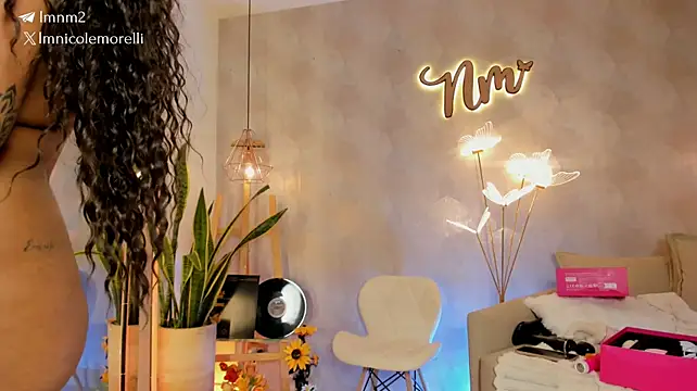 Nicolemorelli2