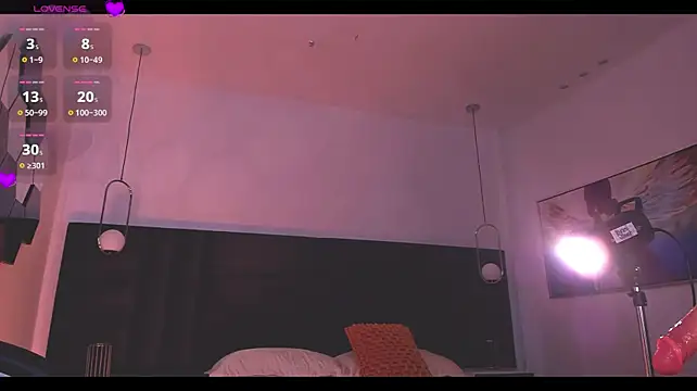 KyomiVelvet live cam on StripChat