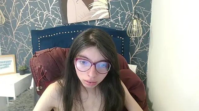 Allyshon_ live cam on StripChat
