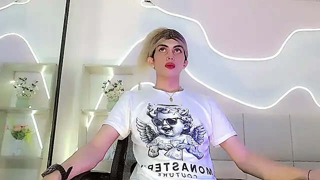 Daniela_Pink_