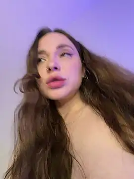 AlexaSparks live cam on StripChat
