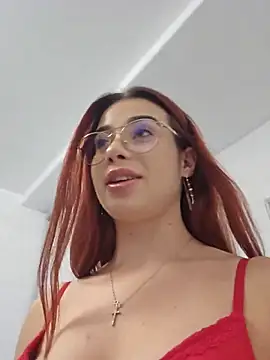 redheadfoxy (F teen) - finger pussy+2min control