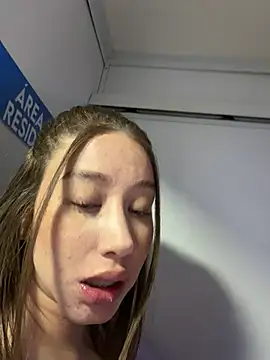 roouse stripchat