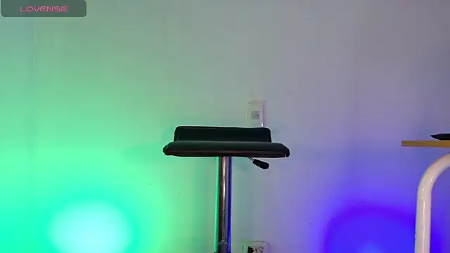 Dark_engel live cam