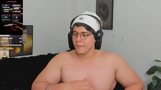 thom_ohtani (M young) - striptease