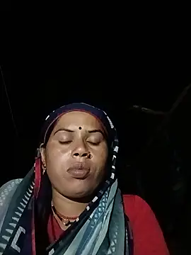 Priyansi_hot