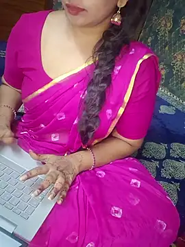 shalini_telugu09 (F milf) - 2 mints dance