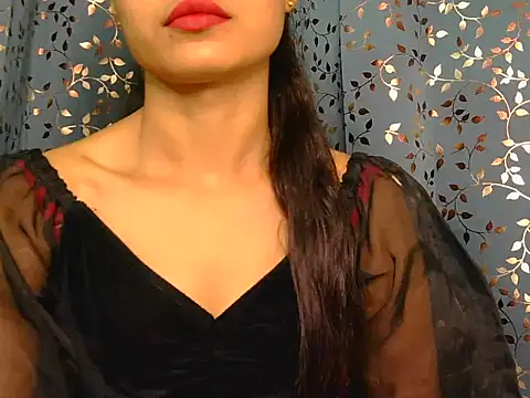 Reya_s live cam on StripChat