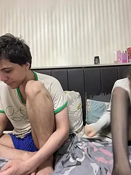 bodysex0 live cam on StripChat