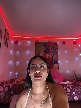 Emma_Brown_12 live cam on StripChat