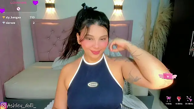Ashley_dolll live cam on StripChat