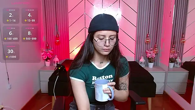 Sofysoul live cam on StripChat