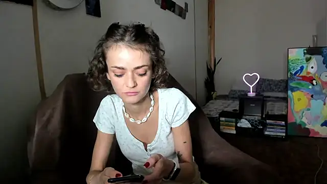 JennyLuuvv live cam on StripChat
