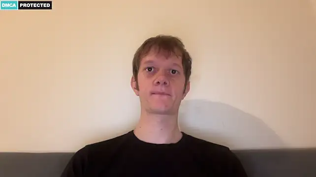 Cube933 live cam on StripChat