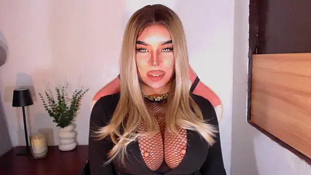 MistressNataliax live cam on StripChat