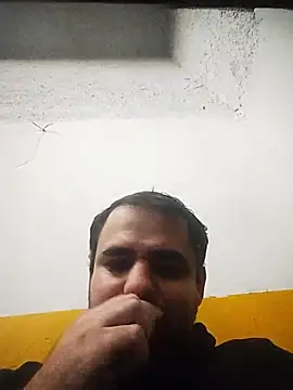 Thiagolab live cam on StripChat