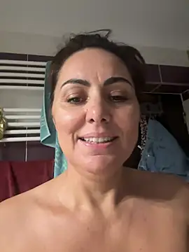 emma_roqueen (F milf) - Faithful slave returns to his Queenking: