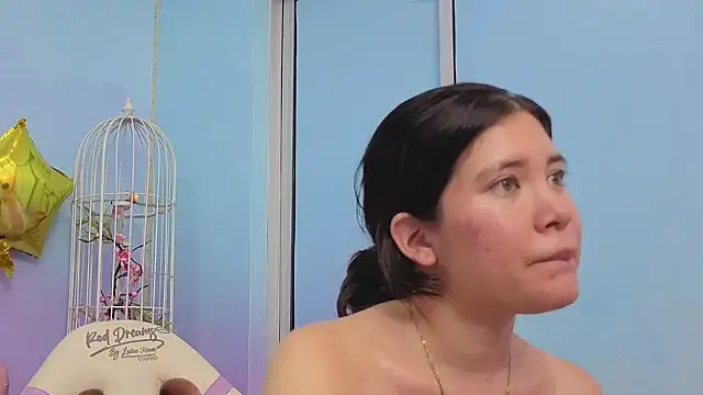 Sofii_Ross live cam on StripChat