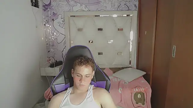 Joshpi_31 live cam on StripChat