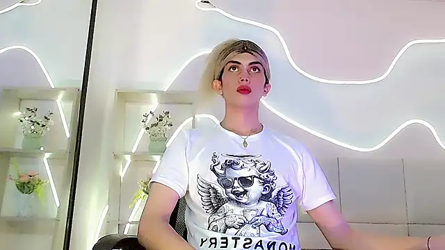 Daniela_Pink_