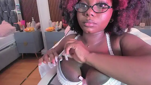 Sotf_Charlotte live cam on StripChat