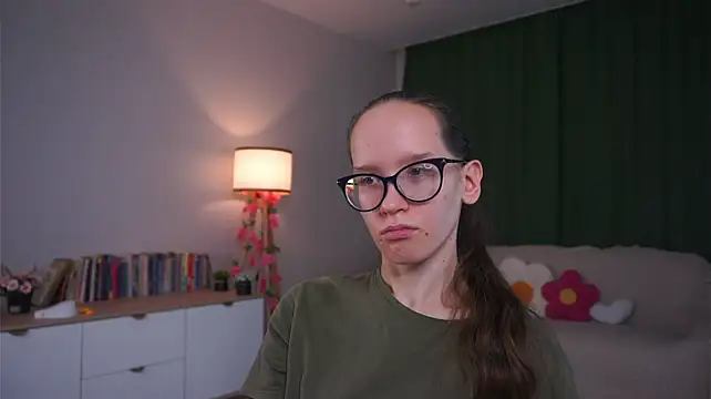 BettyBrowni live sex cam