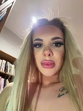 AlyssaFoxx_