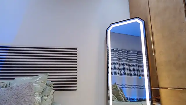 _MoniqueLovay_