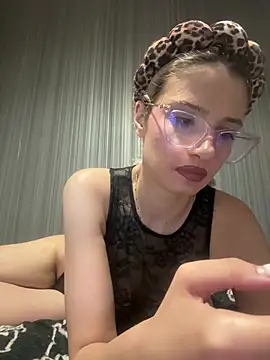 Melissa_Baddie live cam on StripChat