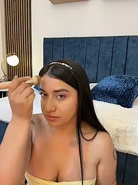 KallyMyller1 live cam on StripChat