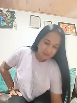 _Dr-Luna_1 live cam on StripChat