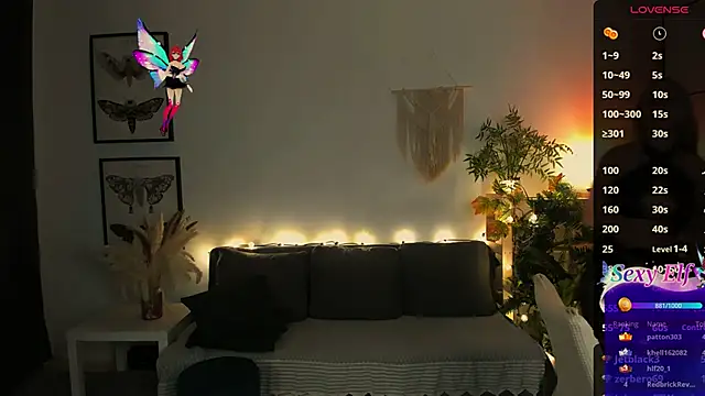 Linda_Roxy live cam on StripChat