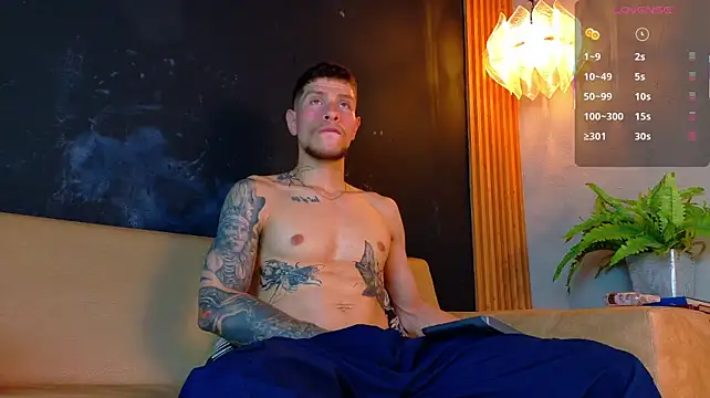 french_sexx live cam on StripChat