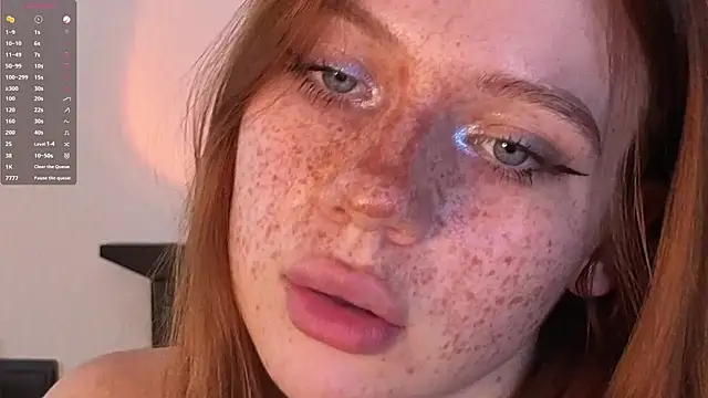 killy_merrot (F teen) - Sit on your face, close-up of the pussy