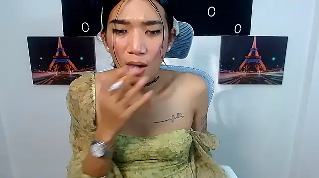 BERBURAKA live cam on StripChat