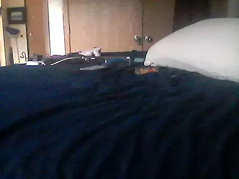 Silencio26 live cam on StripChat