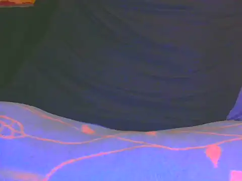 TransCya2024 live cam on StripChat