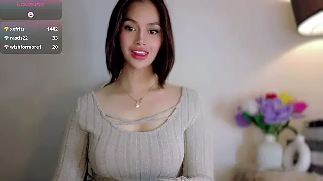 Anna_HollyDoll live cam