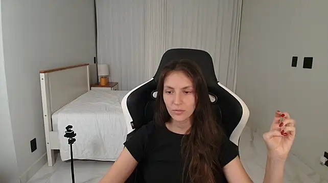 upssnowy live cam on StripChat