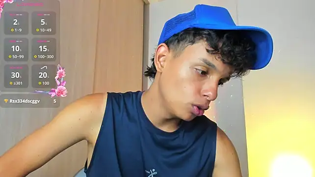 Maxfrost1 live cam